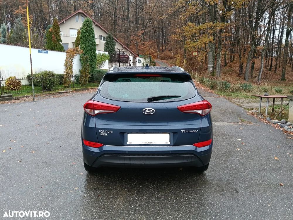 Hyundai Tucson blue 1.7 CRDi 2WD DCT Premium - 14