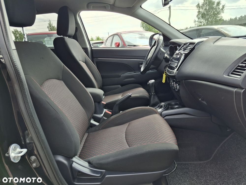 Mitsubishi ASX 1.6 2WD Edition II - 18