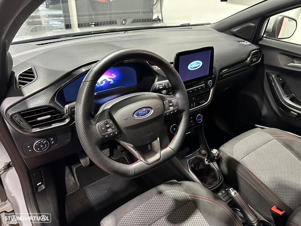 Ford Puma 1.0 EcoBoost Hybrid ST-LINE - 27