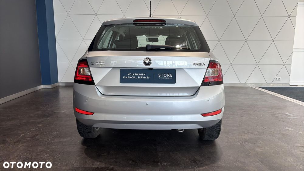 Skoda Fabia 1.0 Ambition - 4