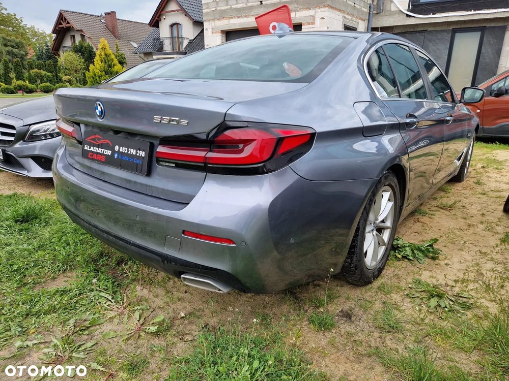 BMW Seria 5 530e iPerformance GPF - 6