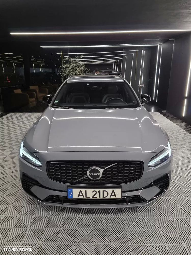 Volvo V90 2.0 T6 PHEV R-Design AWD - 9