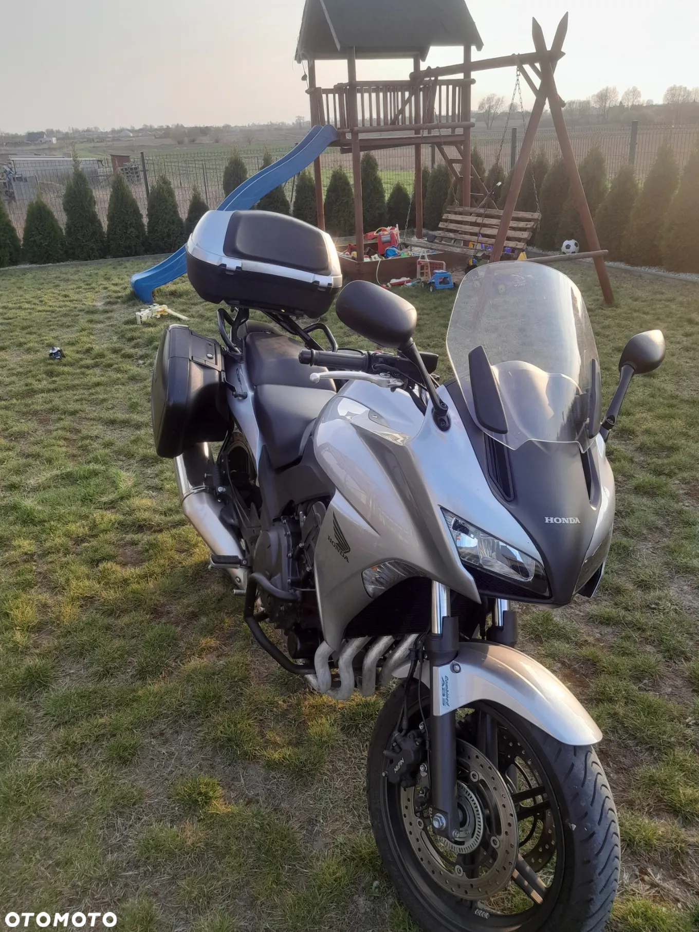 Honda CBF - 4