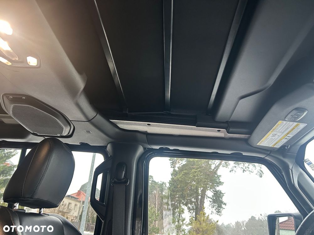 Jeep Wrangler Unlimited 2.0 Turbo PHEV 4xe Sahara - 13