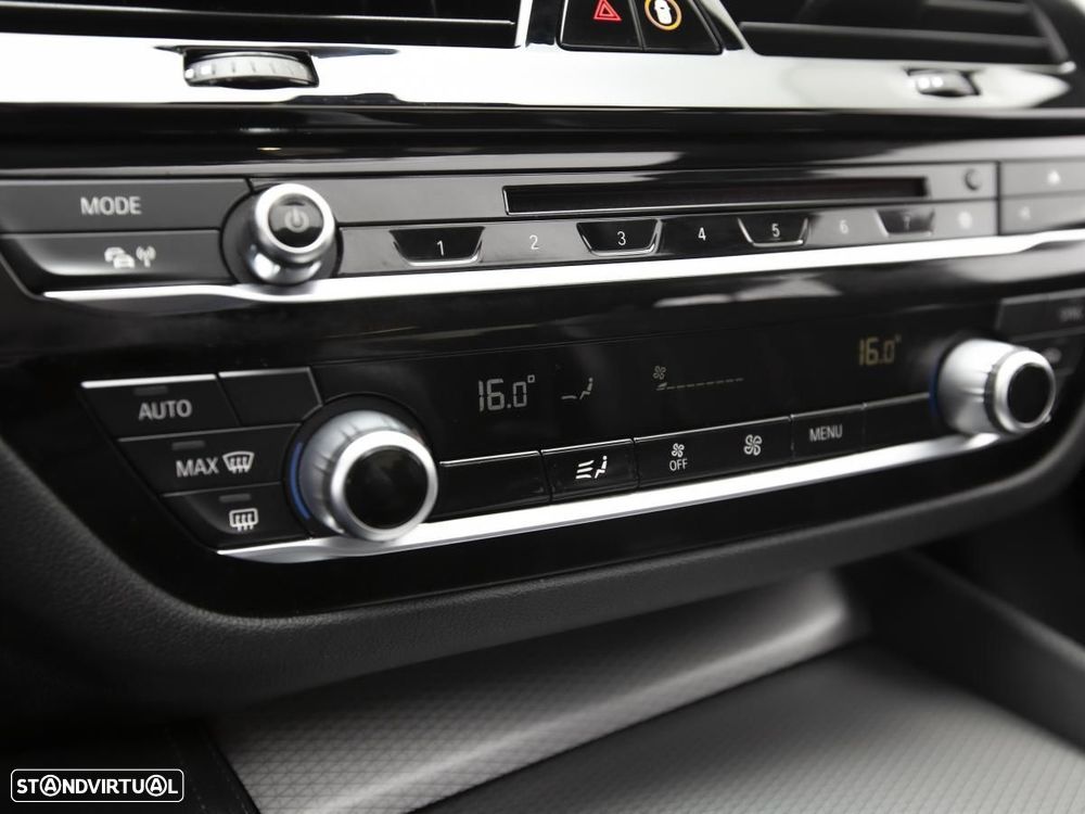 BMW 530 - 24