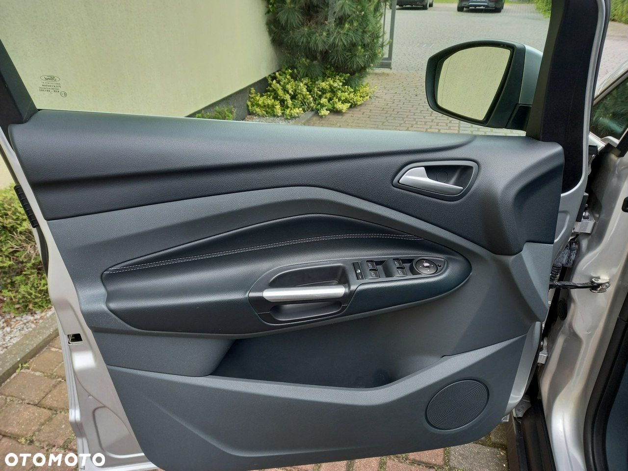 Ford C-MAX 1.6 TDCi Titanium - 28