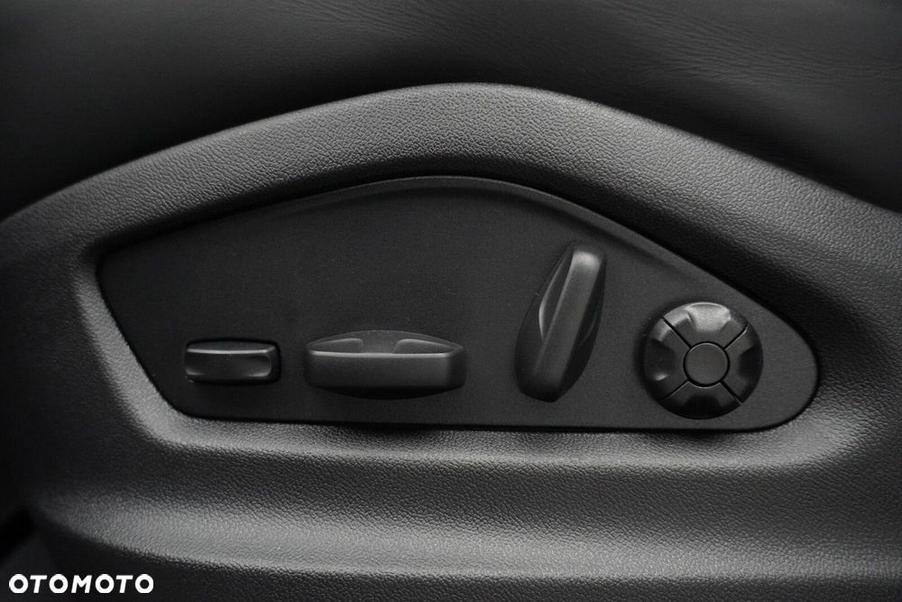 Porsche Cayenne E-Hybrid PHEV - 23