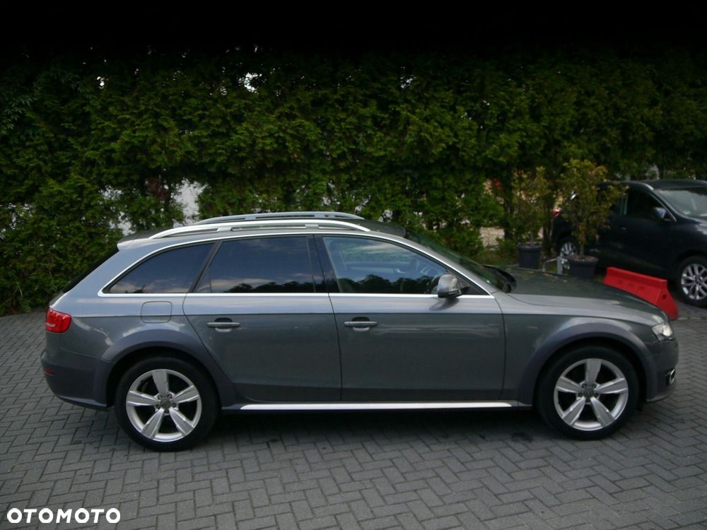 Audi A4 Allroad 2.0 TDI Quattro - 11