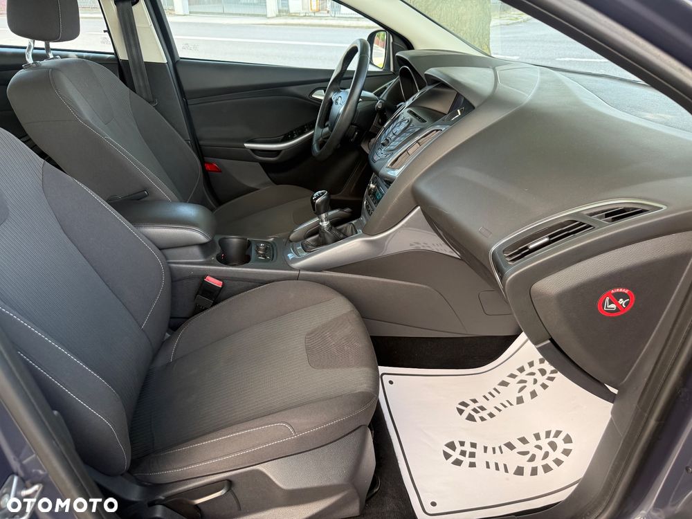 Ford Focus 1.6 TDCi DPF Start-Stopp-System Titanium - 26