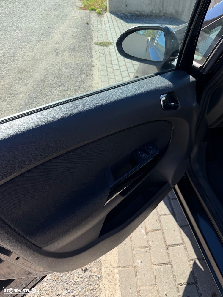 Opel Corsa 1.2 Cosmo - 11