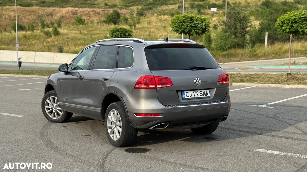 Volkswagen Touareg 3.0 V6 TDI BMT - 8