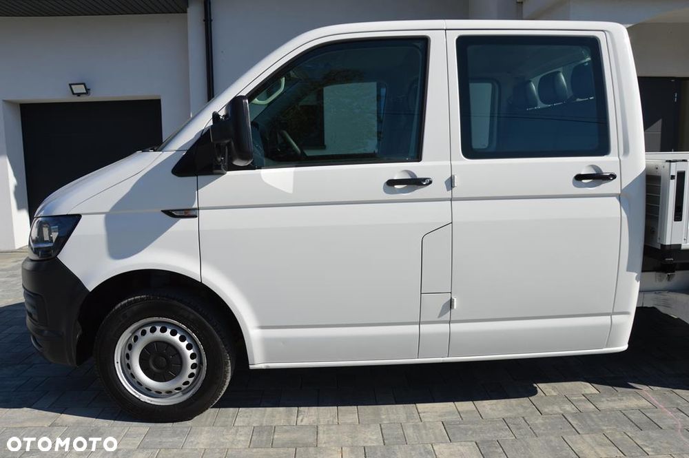 Volkswagen Transporter - 35