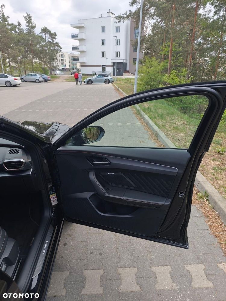 Cupra Formentor 1.5 eTSI mHEV DSG - 17