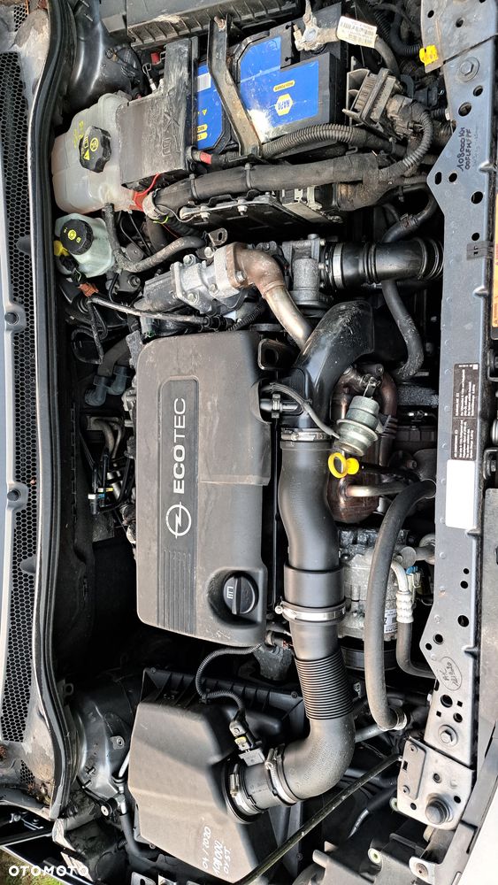 Opel Astra 1.7 CDTI DPF - 6