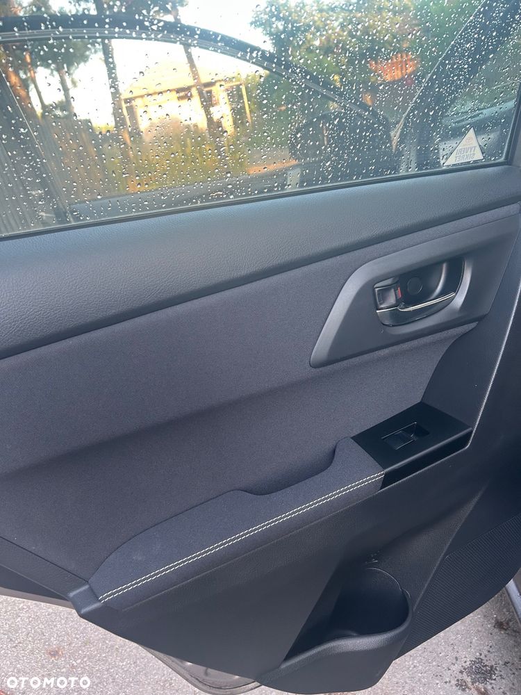 Toyota Auris - 30