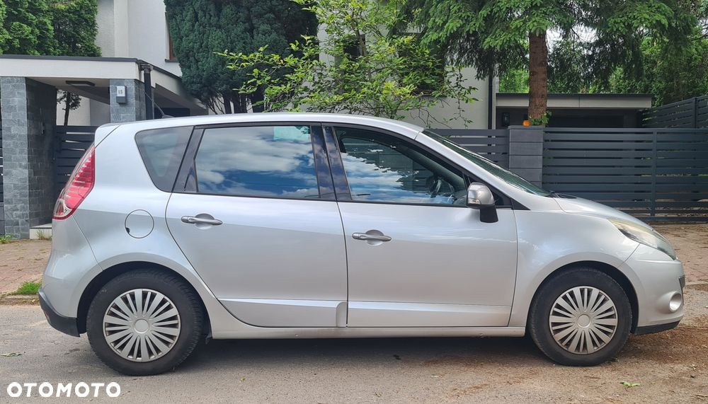 Renault Scenic - 3