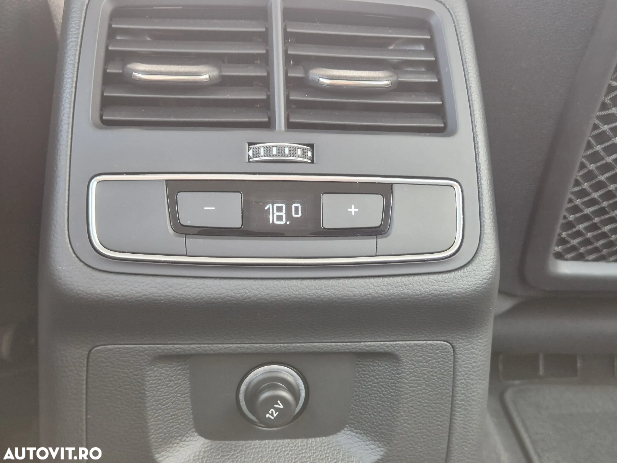 Audi A4 40 TDI quattro S tronic MHEV Basic - 12