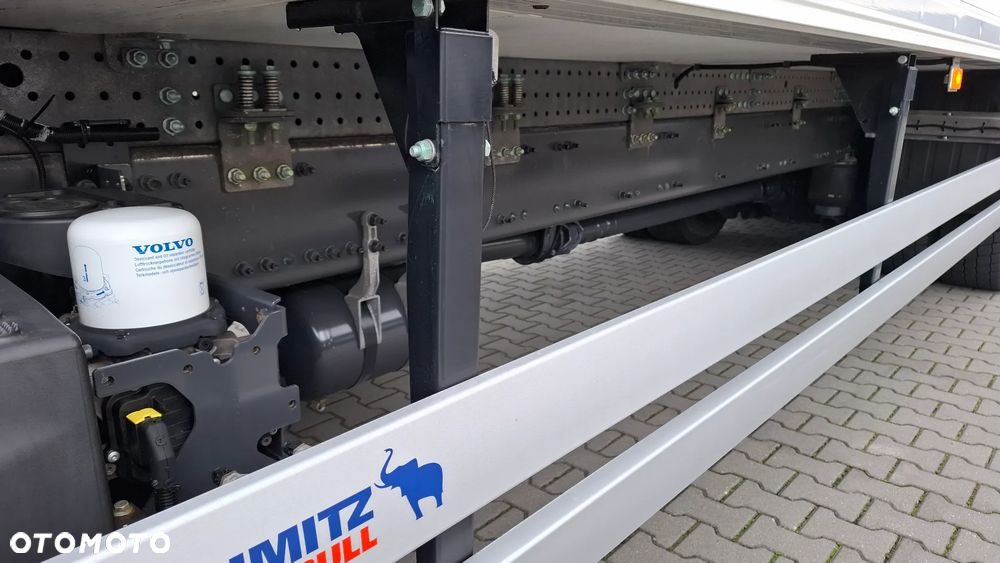 Volvo FM 380 EURO 6 / CHŁODNIA 21 PALET / WINDA / OŚ SKRĘTNA / SALON PL - 20