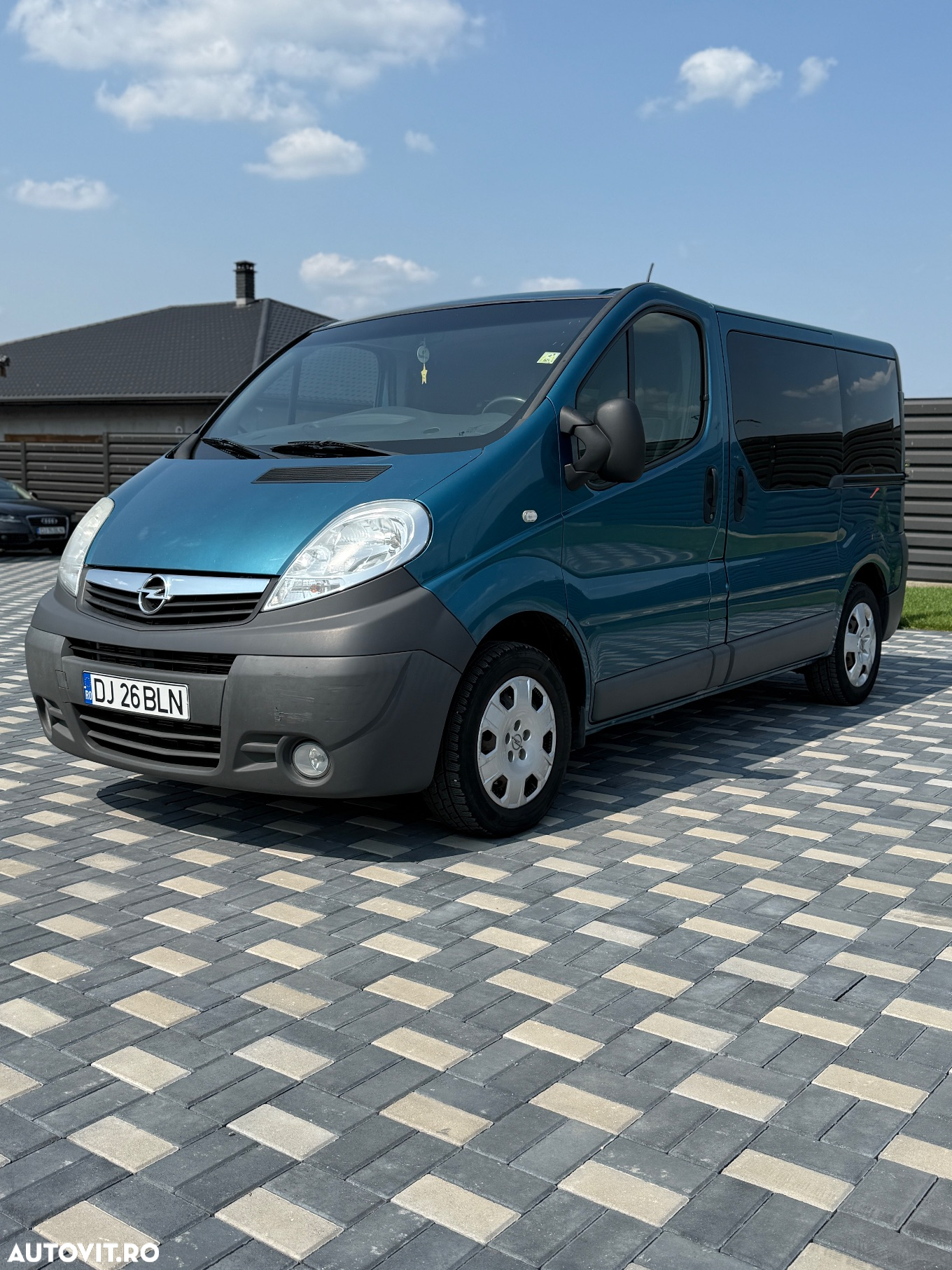Opel Vivaro 2.0 CDTI L1H1 DPF - 11