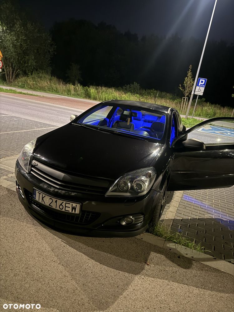 Opel Astra 2005 photo 2