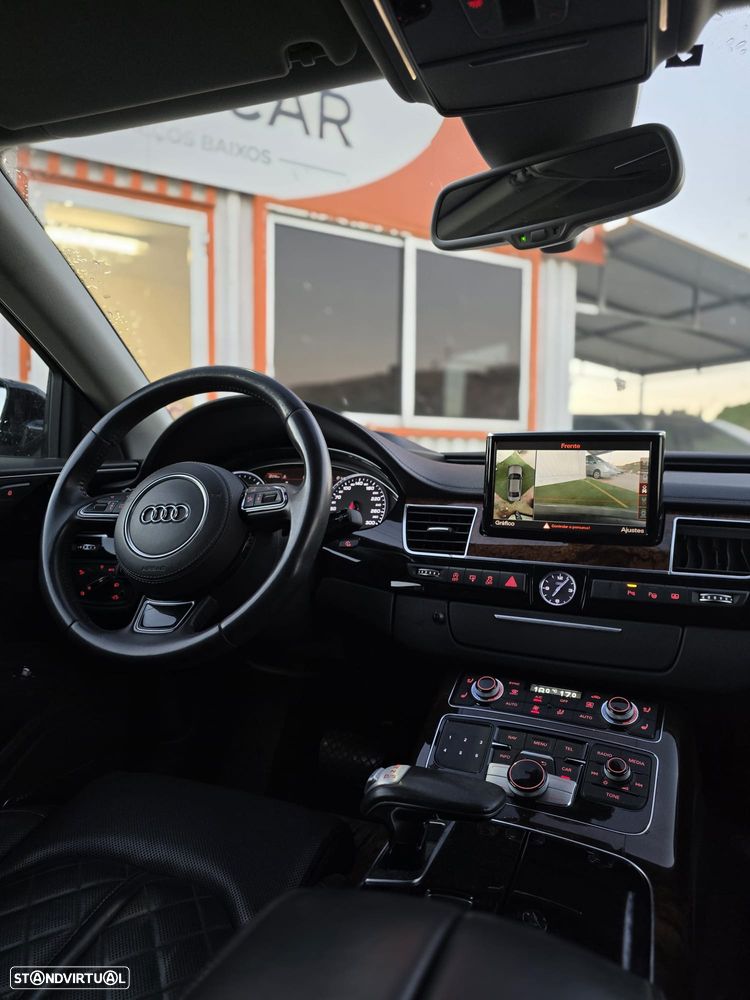 Audi A8 - 15