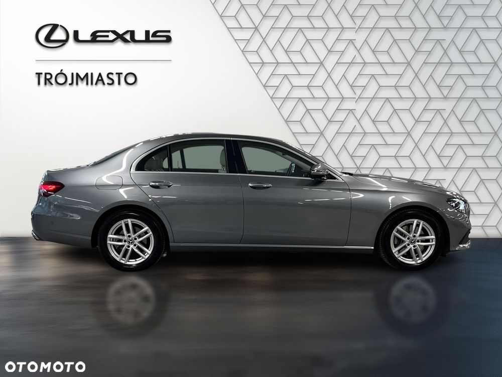 Mercedes-Benz Klasa E - 7