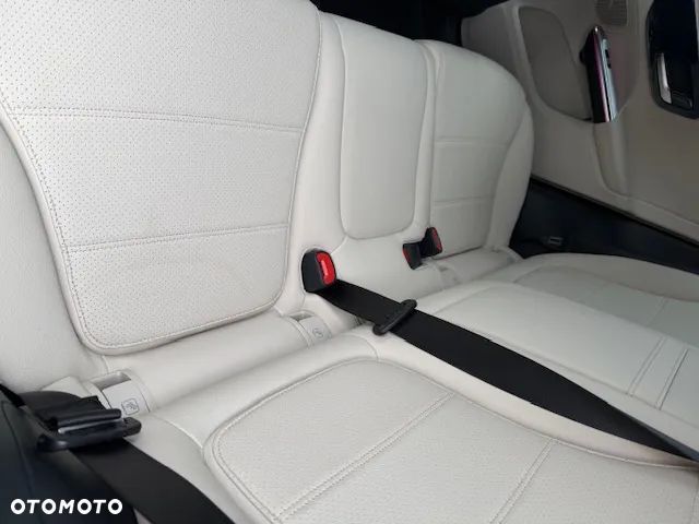 Mercedes-Benz GLC 200 d 4-Matic - 3