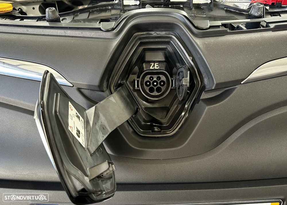 Renault KANGOO Z.E. 33 KW - IVA DEDUTIVÉL - BATERIAS PRÓPRIAS - 37