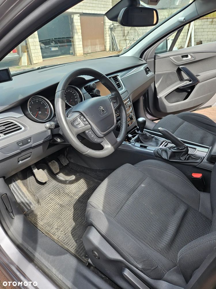 Peugeot 508 1.6 e-THP Active S&S - 10