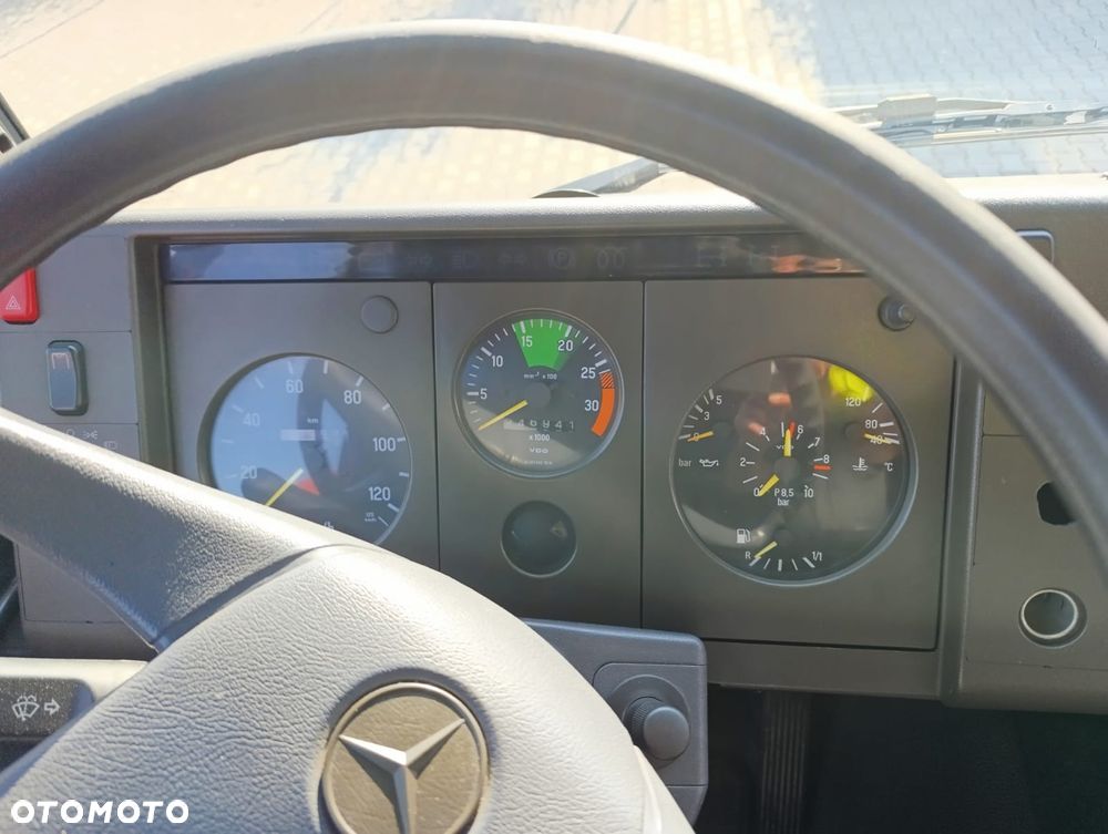 Mercedes-Benz 1124AF 4x4 - 15