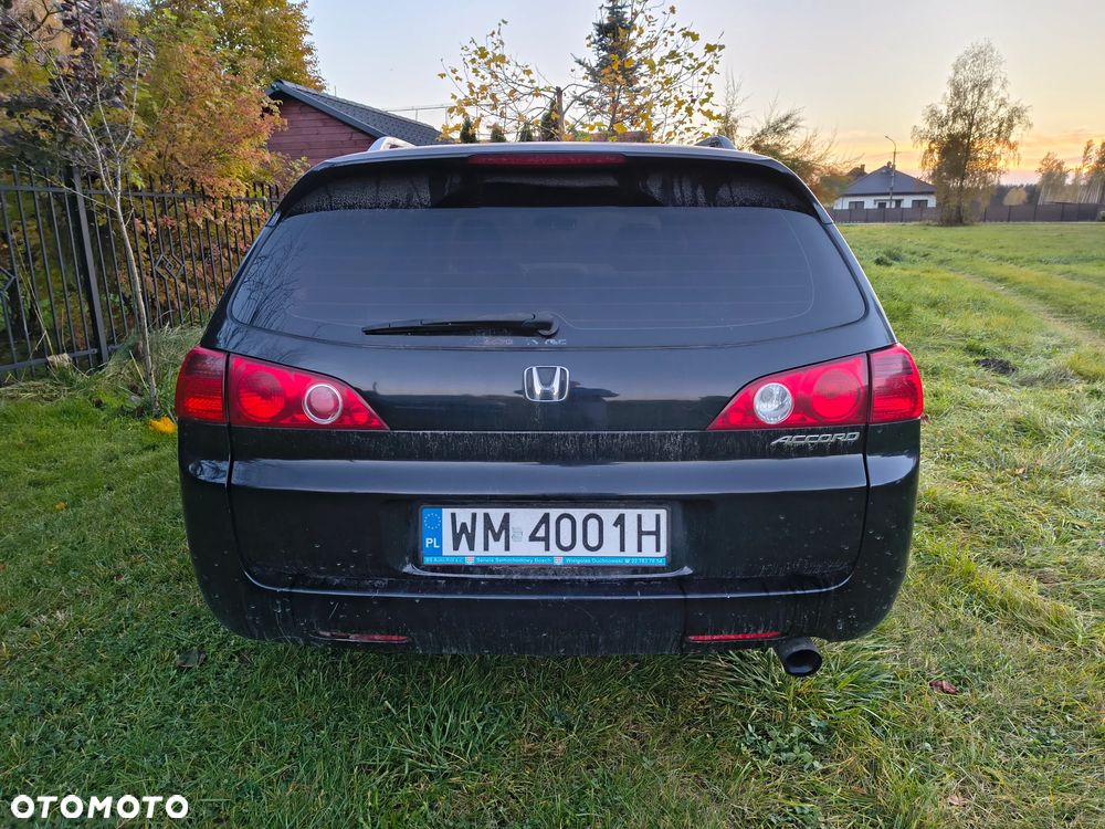 Honda Accord - 4