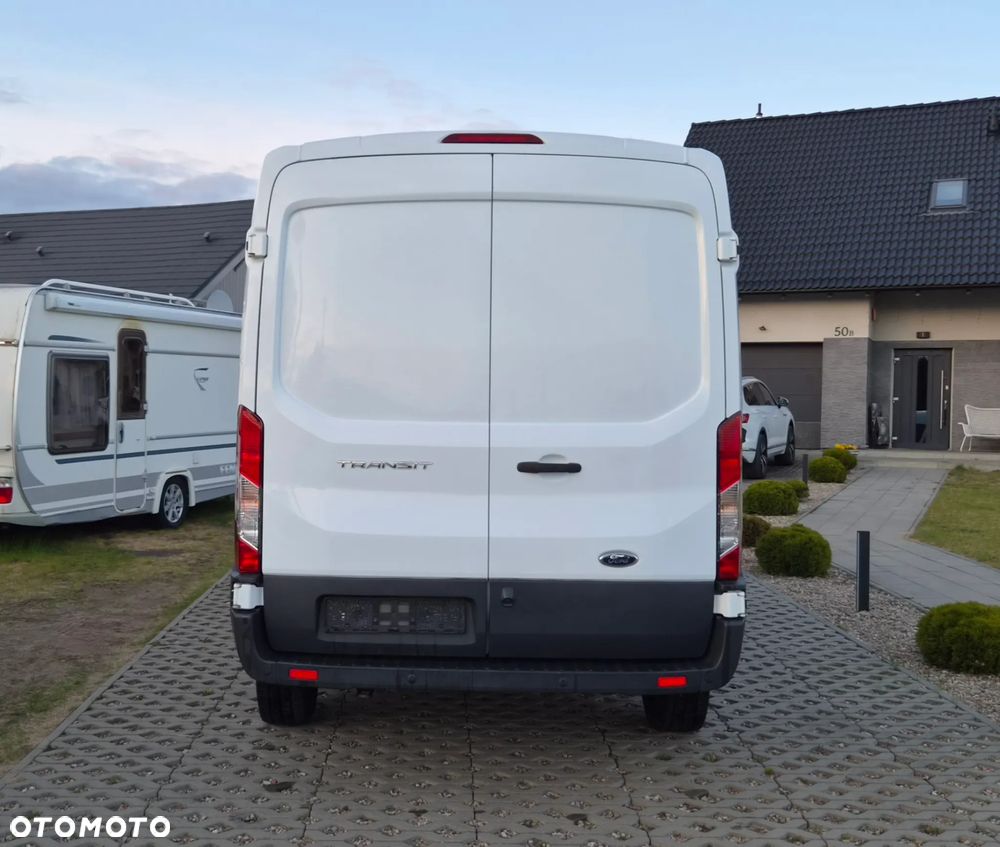 Ford Transit L2H2 2.0d Kamera Podgrzewane siedzen Stan Idealnyia - 36