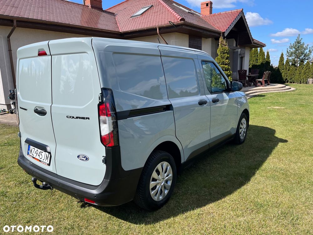 Ford Transit Courier - 7