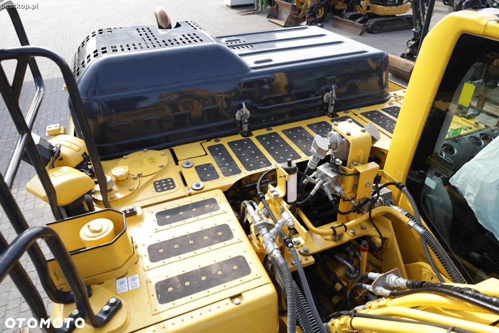 Komatsu PC210LC-11 - 27