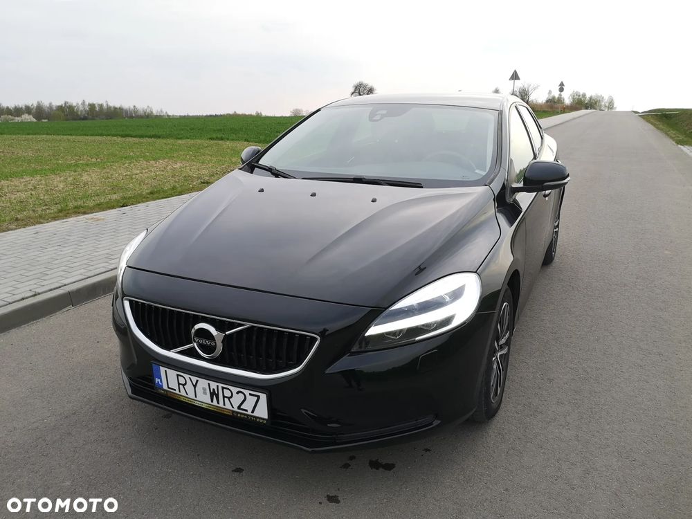 Volvo V40 D2 Momentum - 12