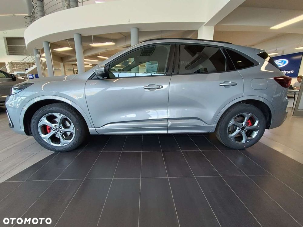 Ford Kuga - 11