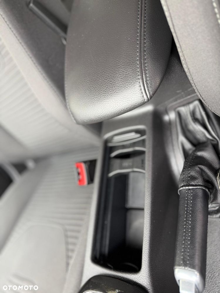 Ford Focus 1.5 TDCi Titanium - 25