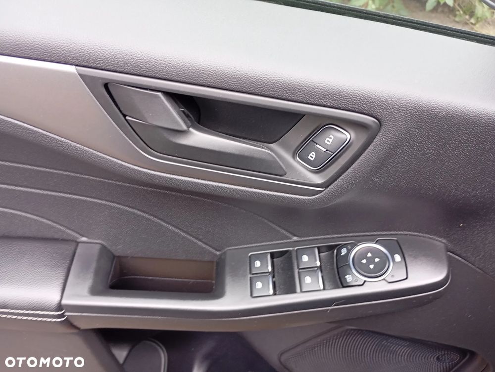 Ford Escape - 14