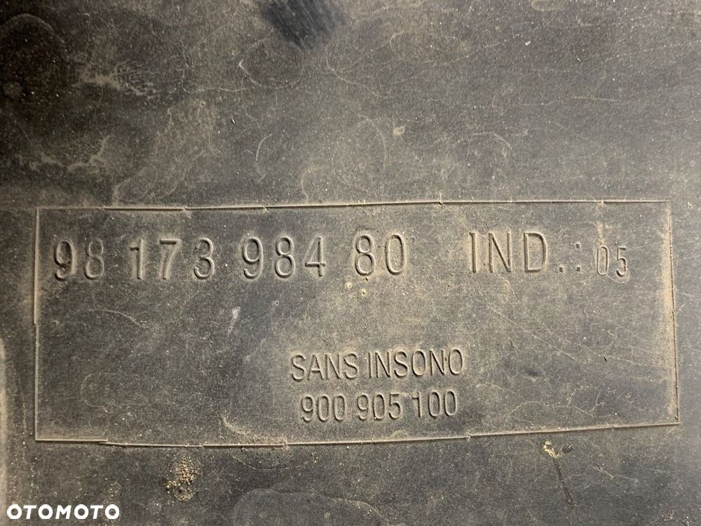 NADKOLE PRAWY PRZÓD  PEUGEOT PARTNER Nadwozie pełne/minivan (K9) 2018 - 2022 1.5 BlueHDi 100 75 kW - 4