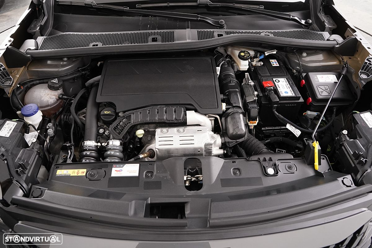 Peugeot 2008 1.2 PureTech Allure - 26
