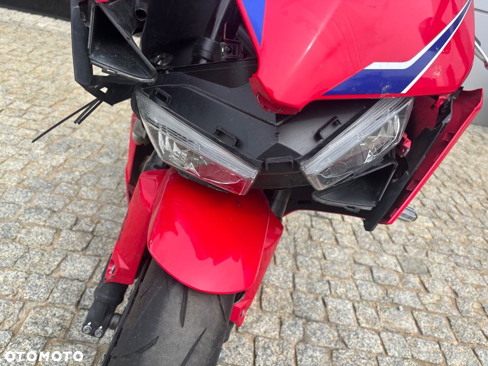 Honda CBR - 5