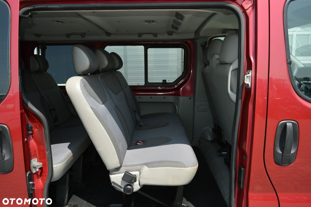 Opel Vivaro - 28