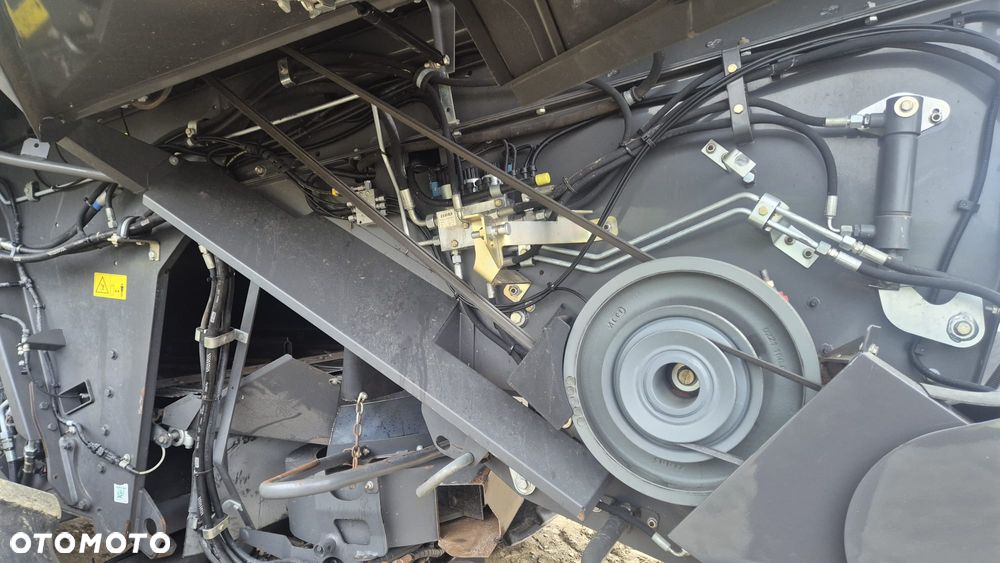 Claas Lexion 770TT z hederem - 15