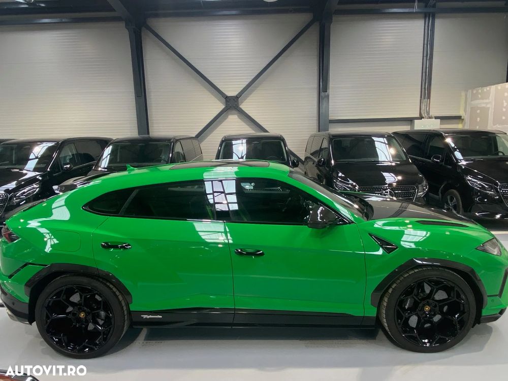 Lamborghini URUS - 2