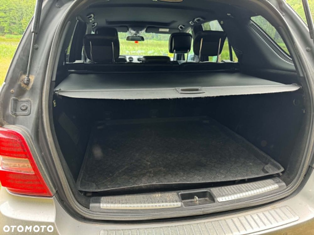 Mercedes-Benz ML 350 BlueTEC 4-Matic - 8