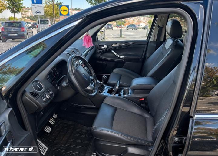 Ford S-Max 2.0 TDCi Titanium 7L - 5