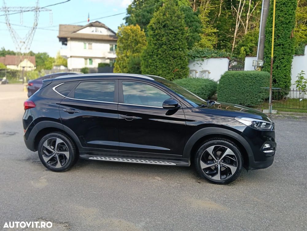 Hyundai Tucson blue 1.7 CRDi 2WD Style - 1