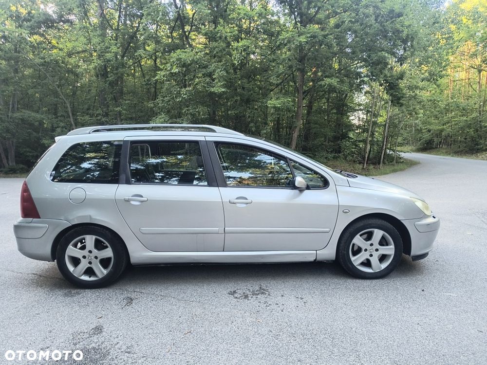Peugeot 307 - 4