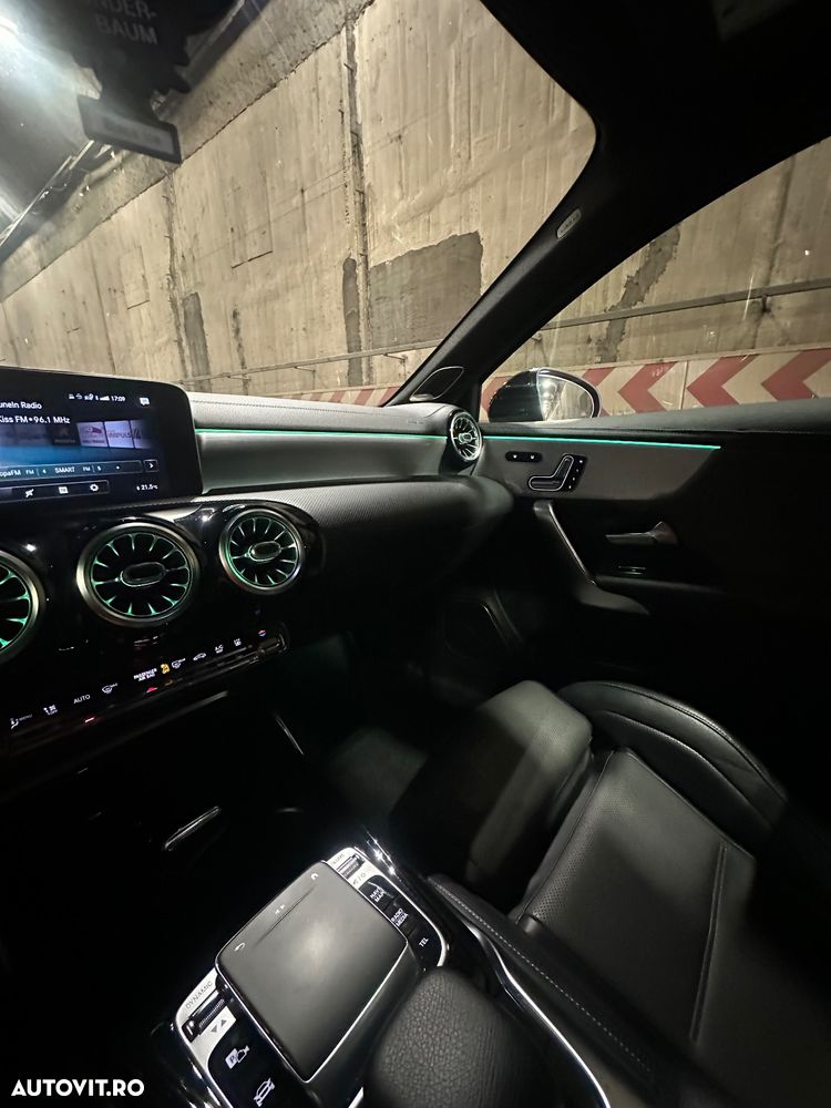Mercedes-Benz A AMG 35 4MATIC+ Sedan Aut. - 32
