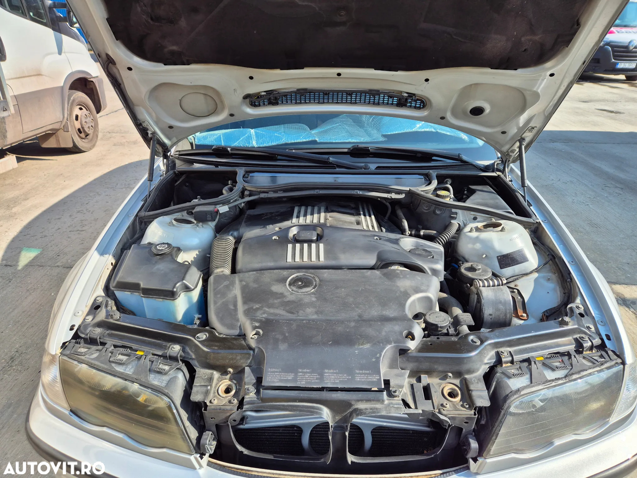 BMW Seria 3 320d - 18